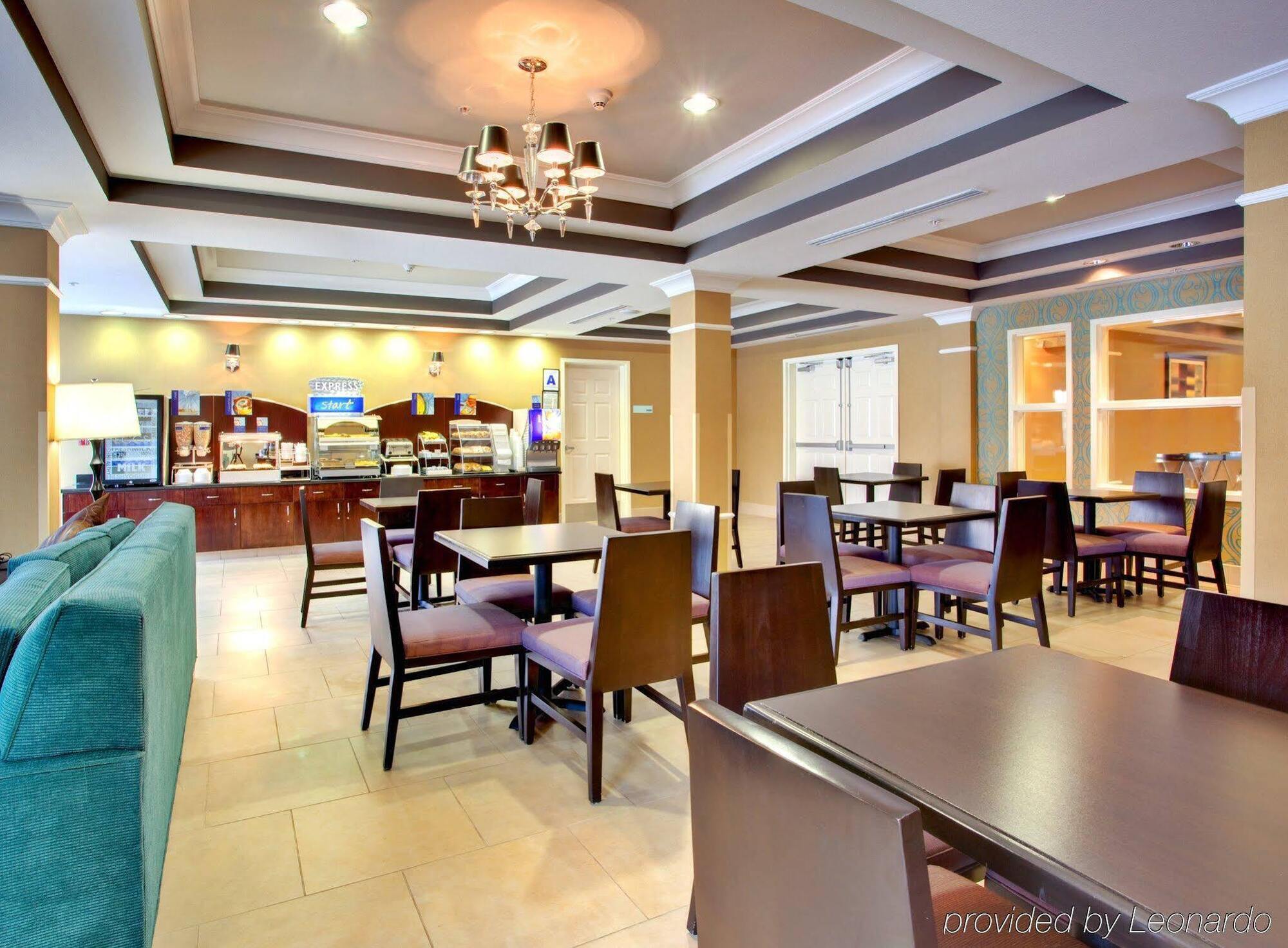 Holiday Inn Express Hotel & Suites Lake Elsinore By Ihg Exterior photo